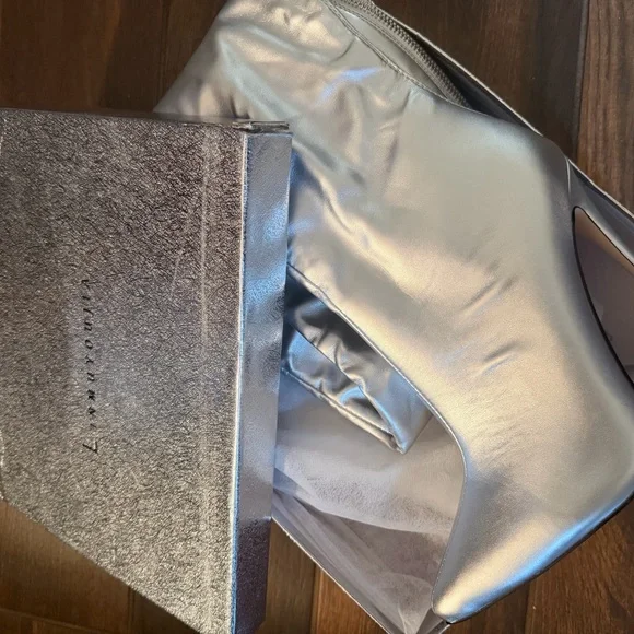NEVER WORN Elegant Silver Over-the-Knee Boots - Picture 2 of 5